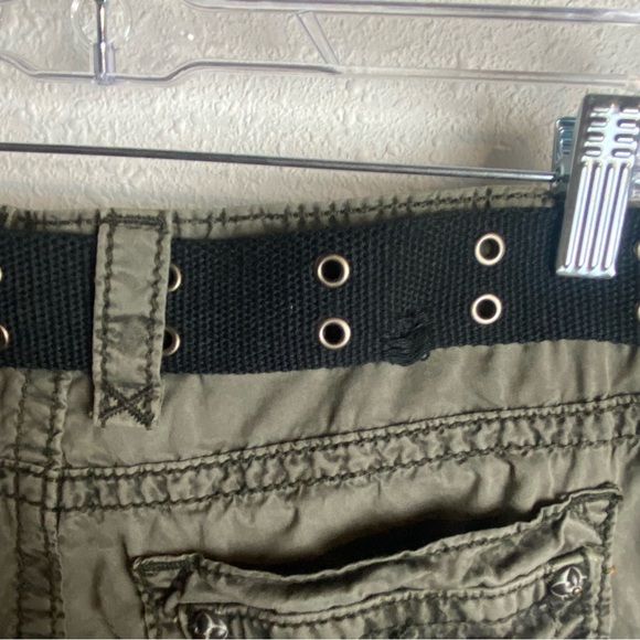 Rock Revival Size 27 Cropped Cargo Pants Slate Grey Belted Punk Y2K Low Rise - Picture 6 of 11